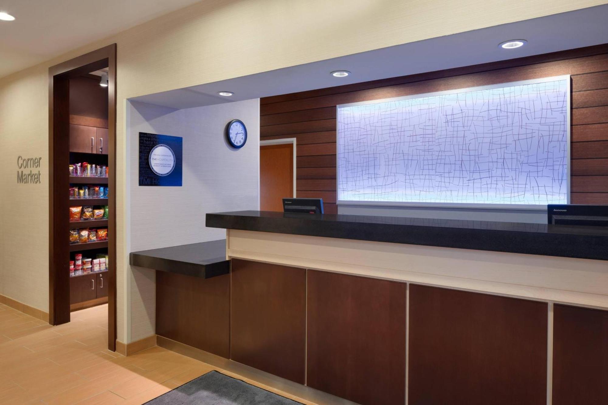 Fairfield Inn & Suites Youngstown Boardman Poland Екстериор снимка
